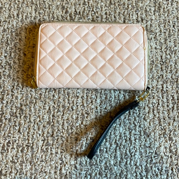 Betsey Johnson Wristlet Wallet - Picture 3 of 5
